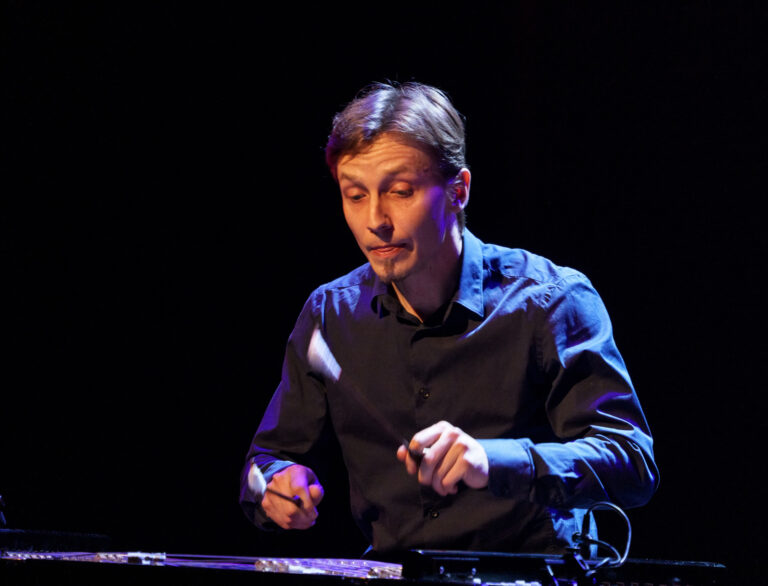 2021_11_28_Cimbalom_es_tarogato_c_Posztos_Janos_Mupa (18)