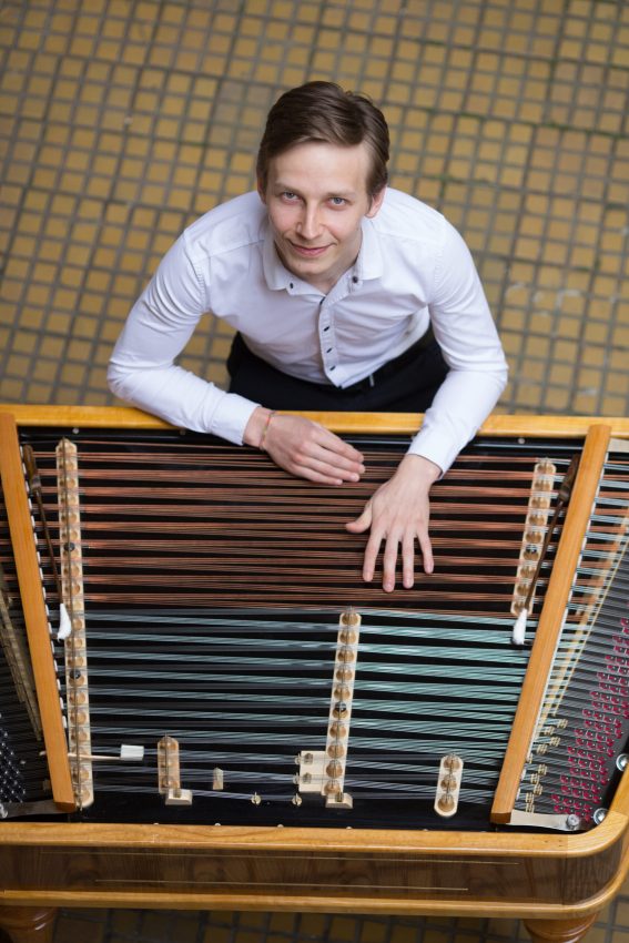 Ivan Curtean - ivancurtean.com - photo by Raffay Zsófia