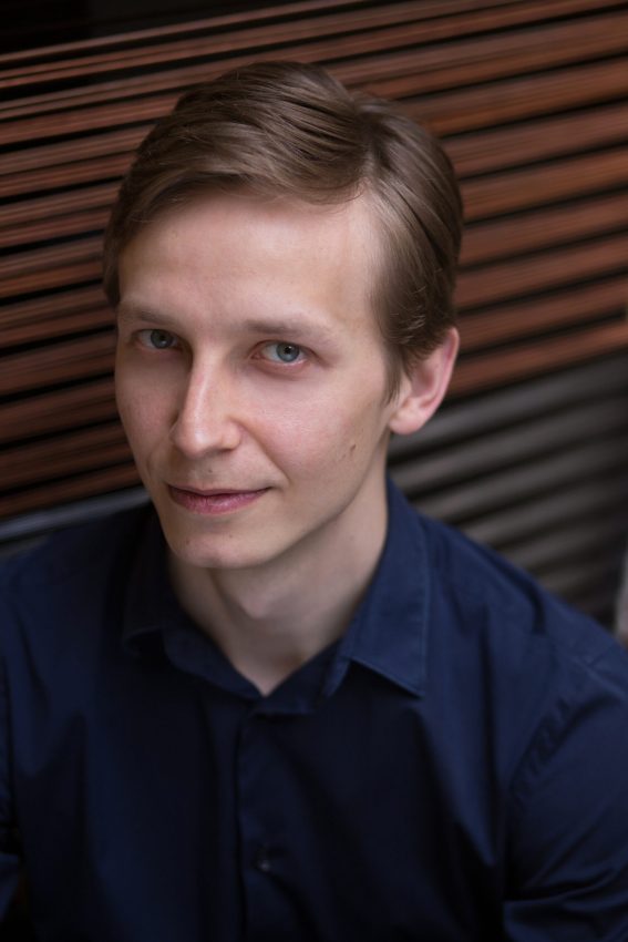 Ivan Curtean - ivancurtean.com - photo by Raffay Zsófia