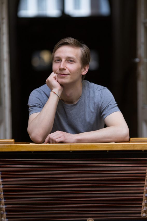 Ivan Curtean - ivancurtean.com - photo by Raffay Zsófia